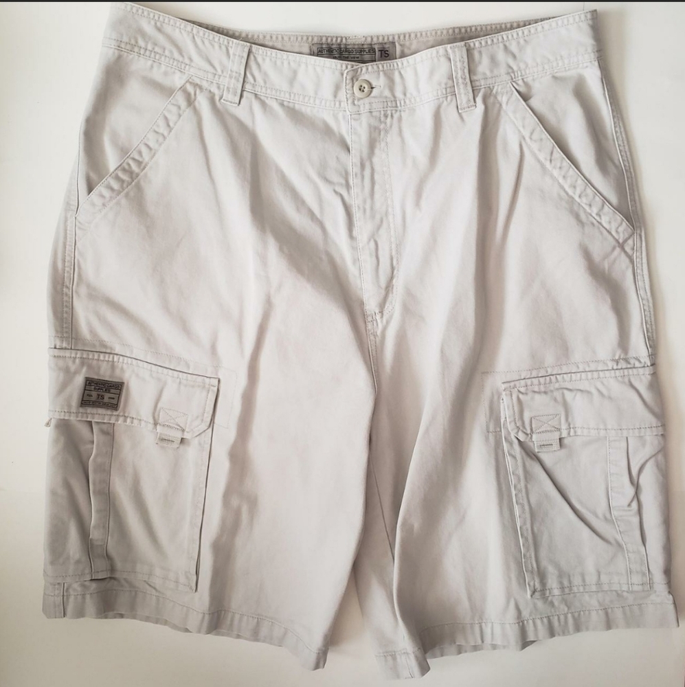 Authentic Cargo Supplies TS 88318 Cream Tan Cargo Shorts Size 38